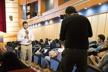 همایش دانشجویان جدیدالورود